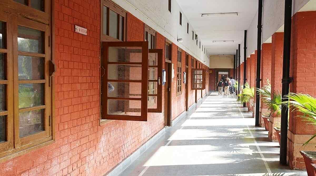 Tier 1 Engineering Colleges in India 2024: Based on NIRF Ranking