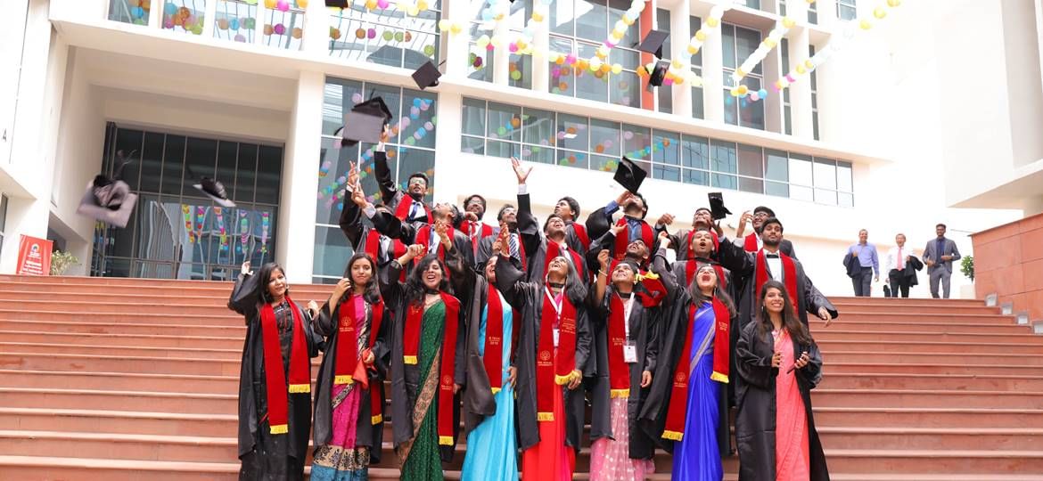 BML Munjal University holds its 4th Convocation