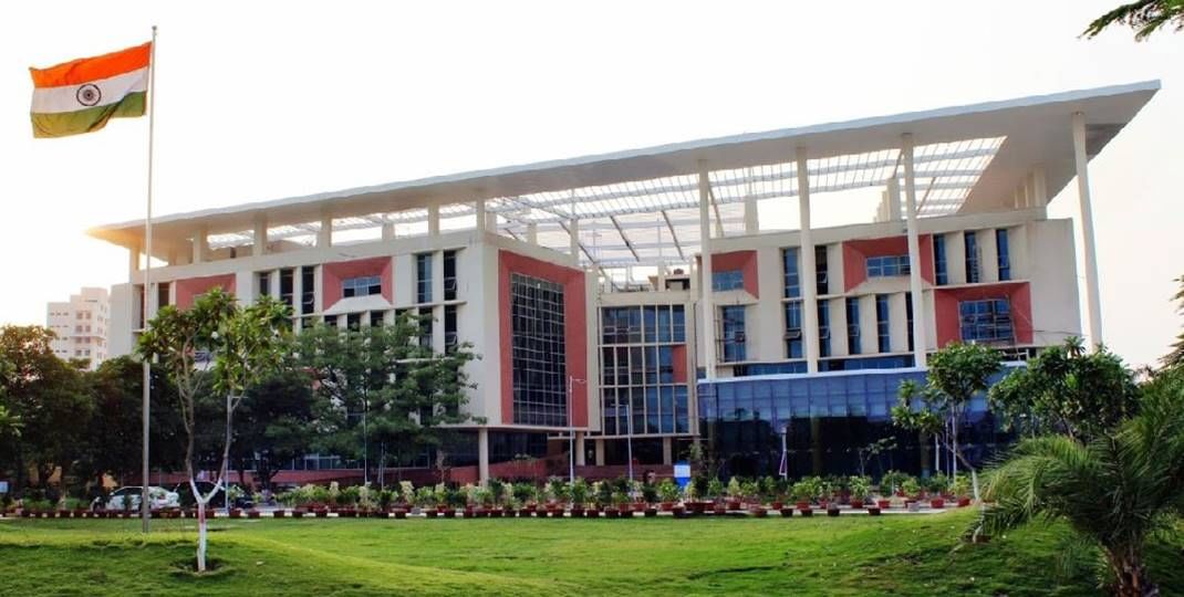 BML Munjal University hosts the 3rd Edition of Indian School Awards
