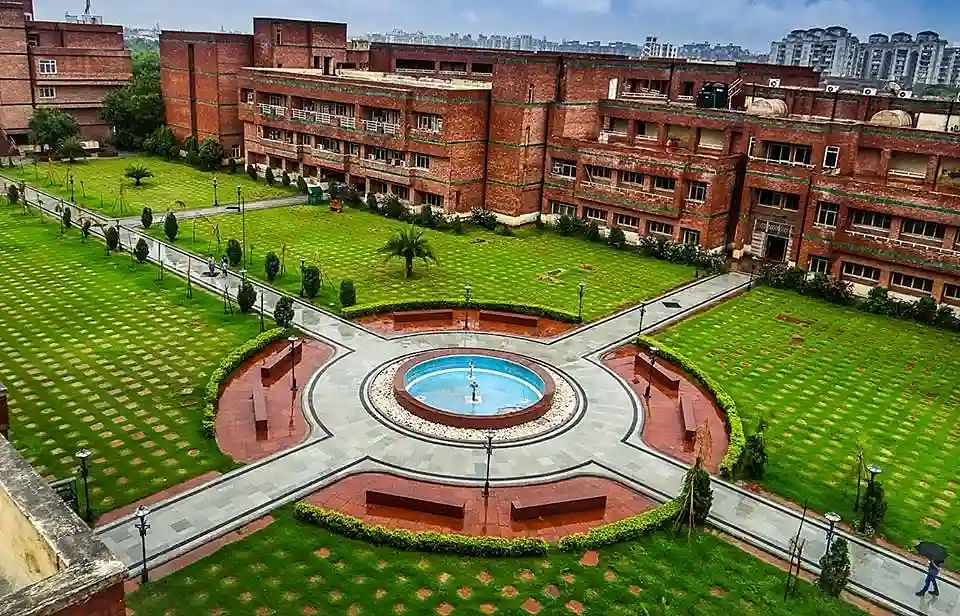 Netaji Subhas University of Technology (NSUT)