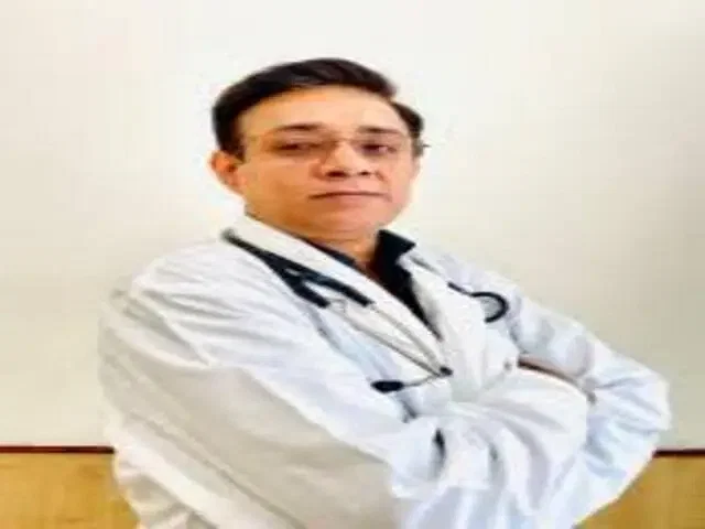 Dr Mainak Malhotra