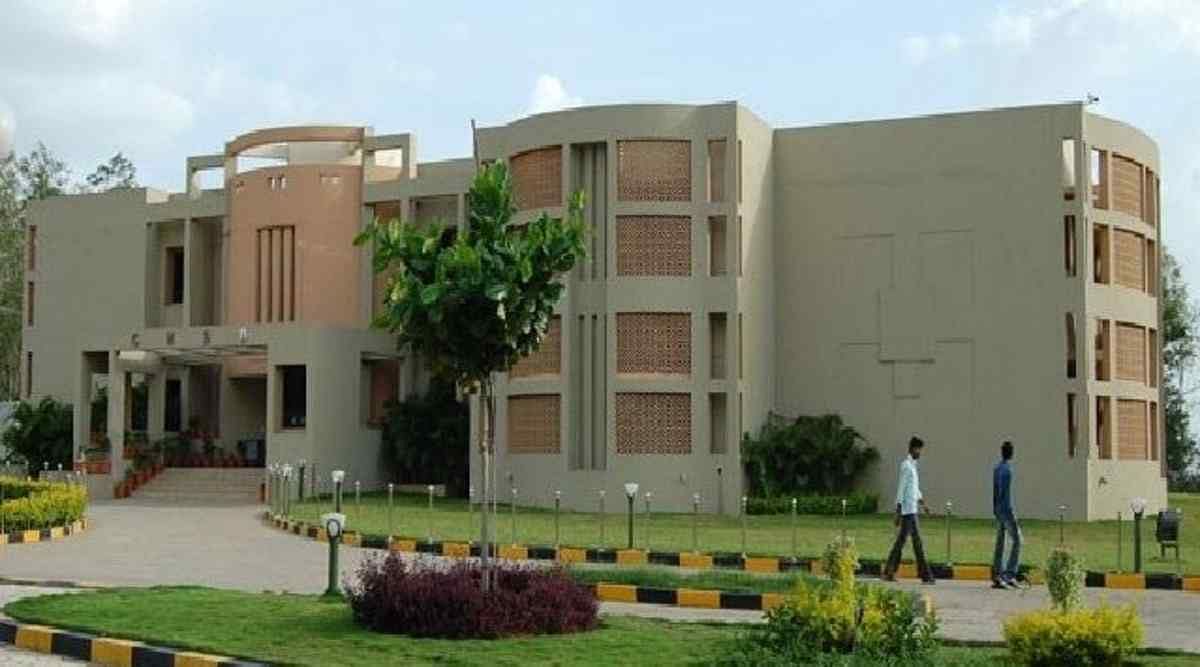 University of Hyderabad Notable Alumni 