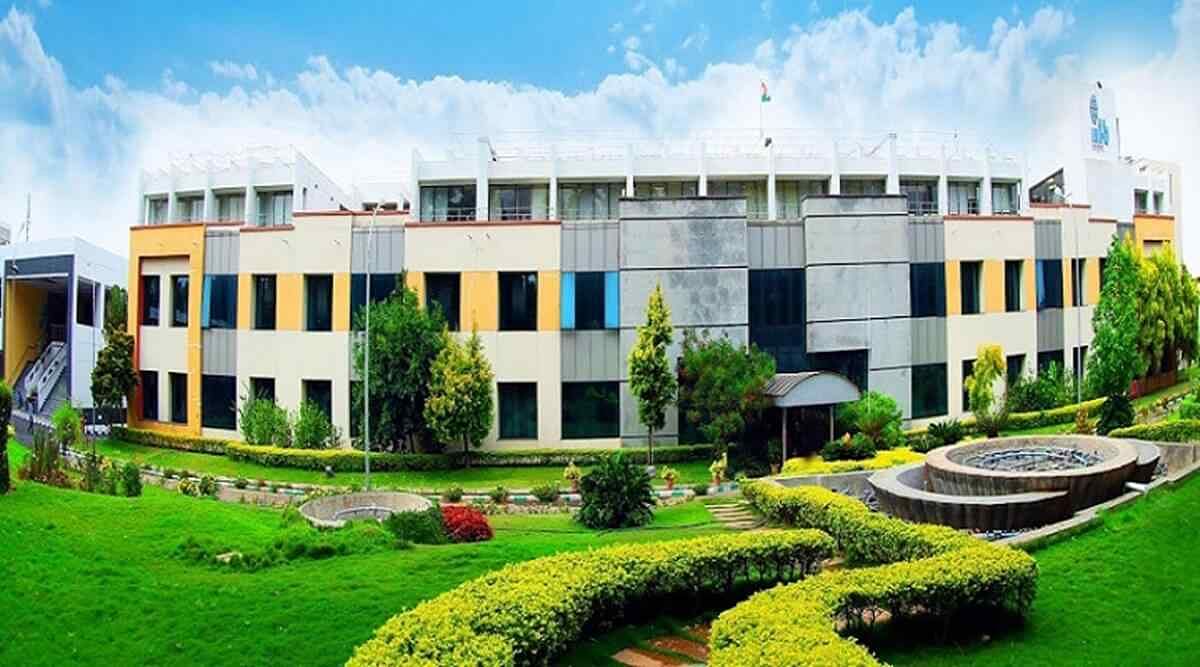 Government Engineering Colleges in Bangalore 2024 | Course specializations and Fees