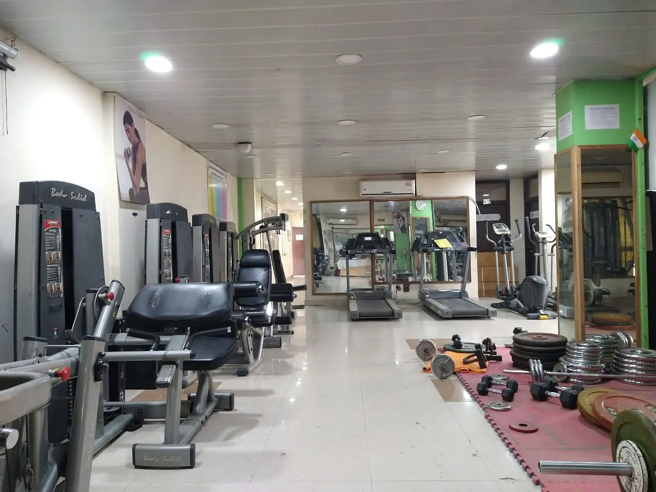Ramjas College Gym