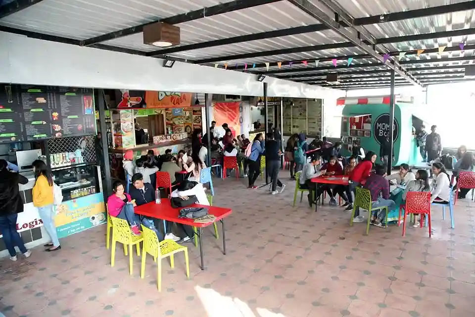 Manav Rachna University Cafeteria