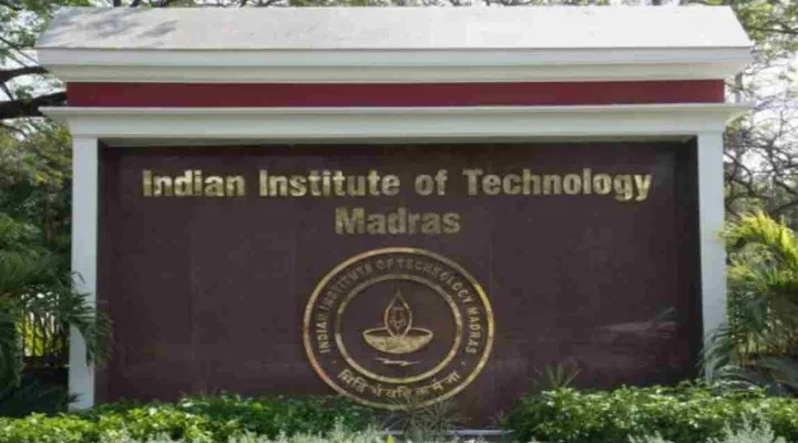 IIT Madras JEE Advanced Minimum Marks Required for Admission 2025