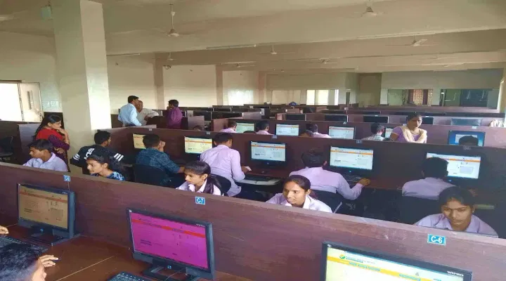JEE Main Todays Shift 2 Paper Analysis 22 January 2025: Student reviews, Detailed Analysis