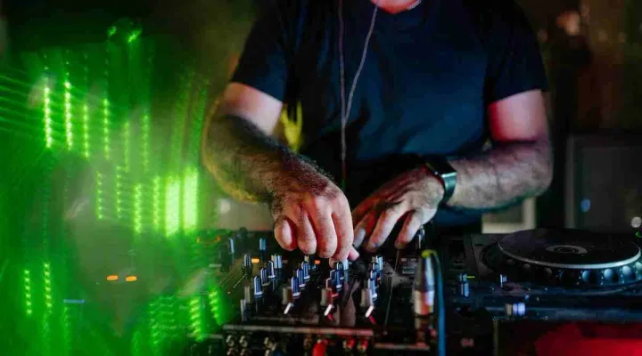IIT Madras Techno-Entertainments Festivals 2024: What Other Indian Institutes Can Learn From It