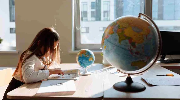 CBSE 12th Geography Exam Analysis 2025: Difficulty Level and Student reviews