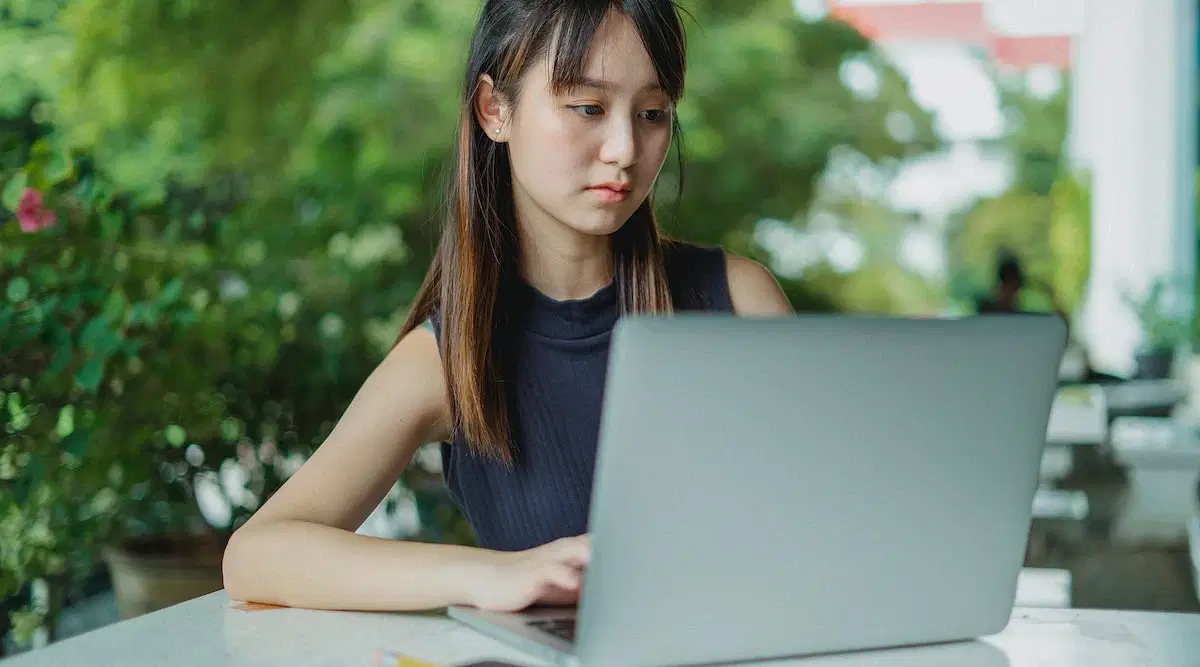 JEE Advanced Marks vs Expected Rank 2025: Detailed Analysis