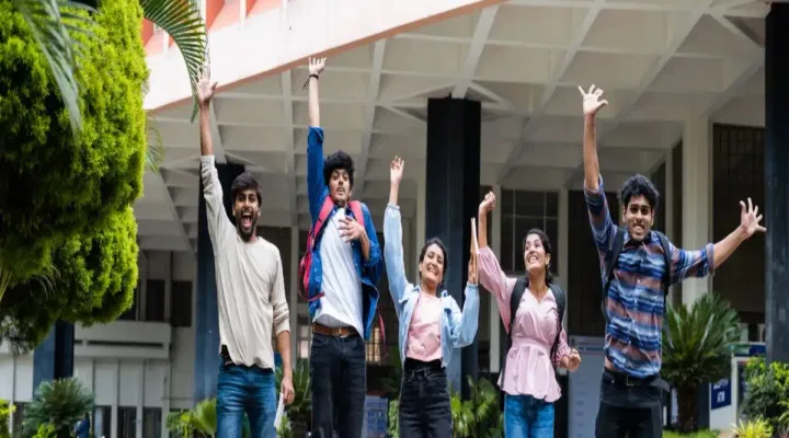 ICSE 10th Toppers 2025: Name, Marks, District