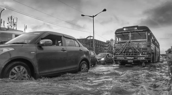School Holiday 5 August 2024 Due to Rain Live: Madhya Pradesh, West Bengal, Uttar Pradesh