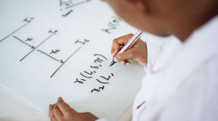 JEE Main 2024 Modern Physics: Previous Years Weightage and Total Number of Questions Asked