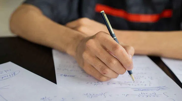 ISC Class 12 Business Studies Question Paper 2025: PDF Download