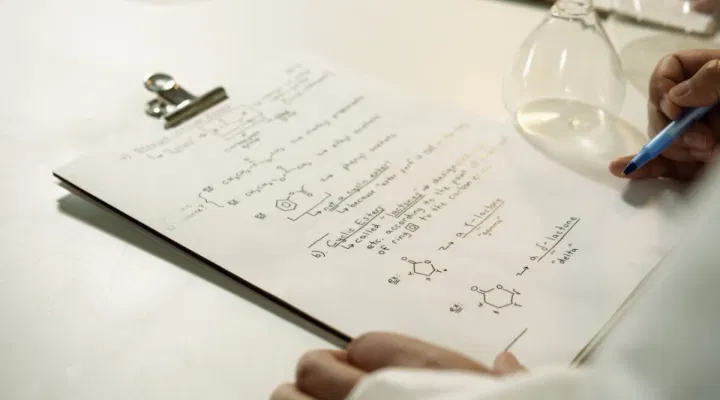 CBSE 10 Science Set 3 Answer Key 2025 Unofficial (Available)